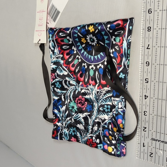 Vera Bradley Travel Sleep Set (Missing Pillowcase) Stained Glass Medalli… - Picture 7 of 7